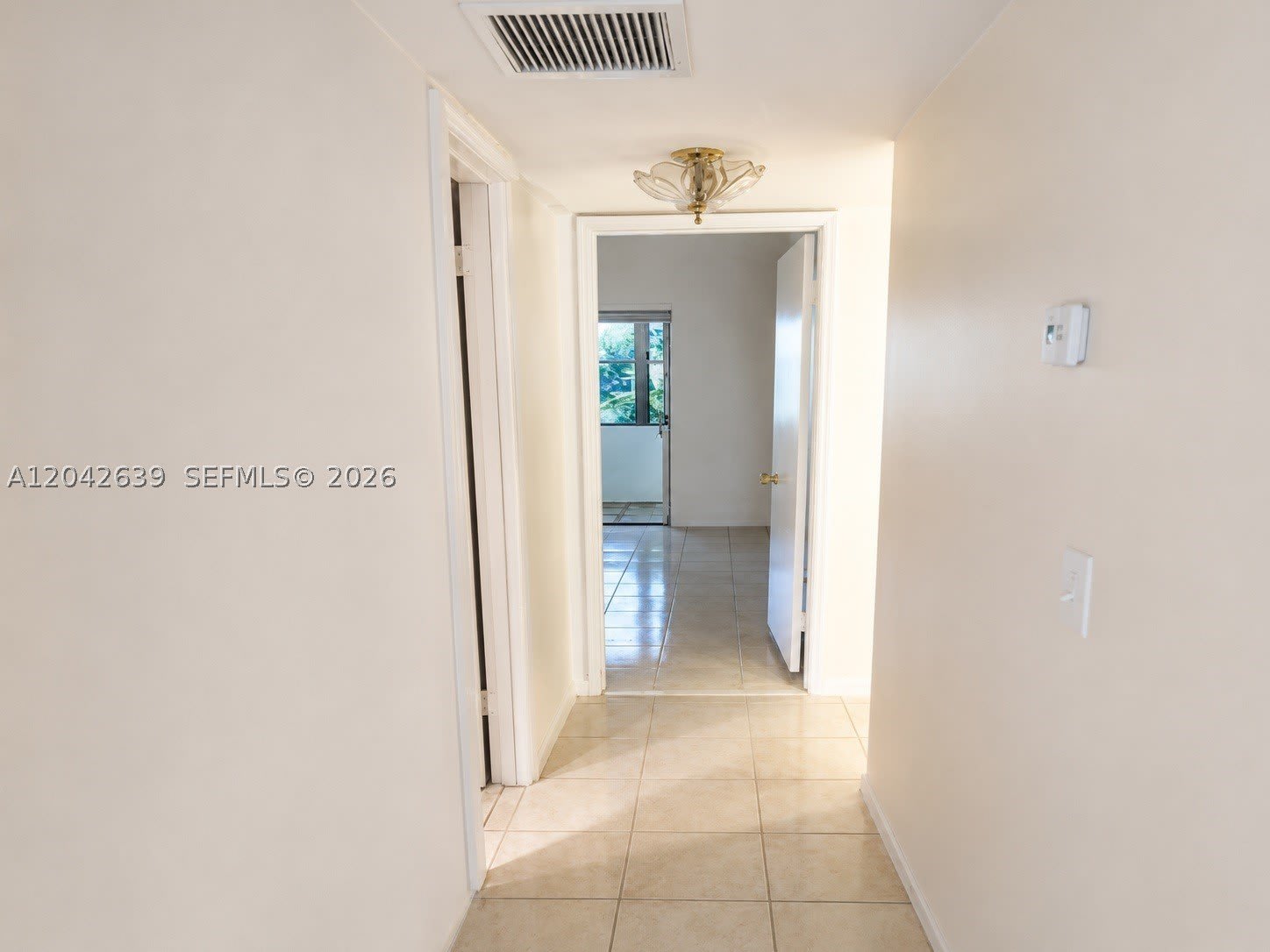 500 Village Green Cir W – photo 3