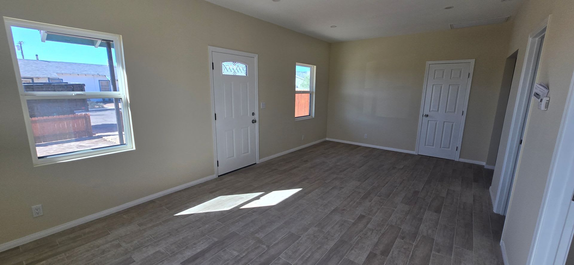 Cozy 2 Bed 1 Bath In Trona Housing Choice Voucher Welcome – photo 2
