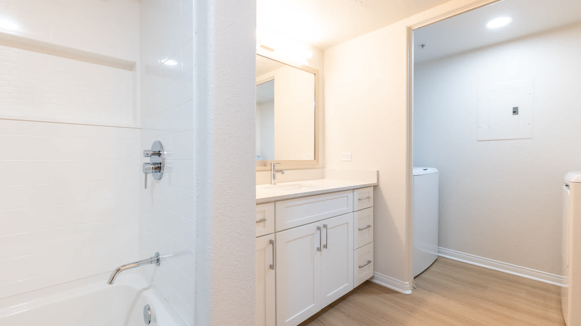 Westside Apartments – photo 4