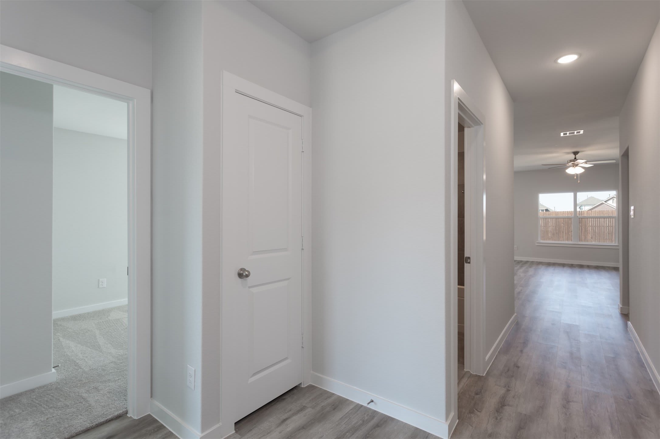 512 Pepperbark Avenue – photo 3