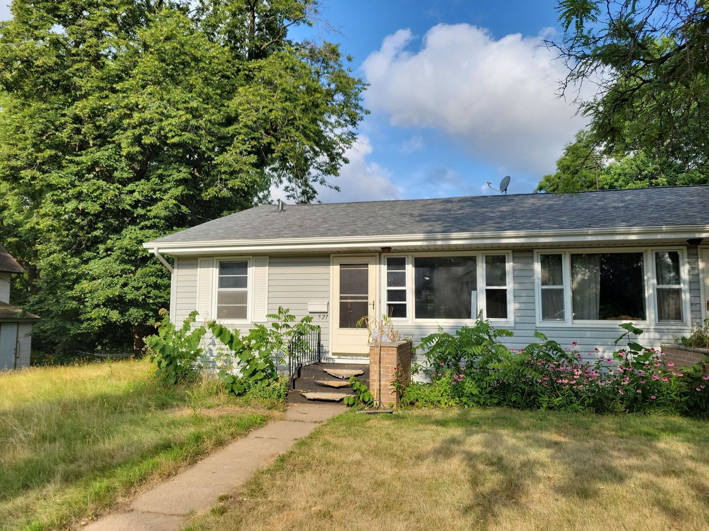2 Bedroom Duplex – photo 2