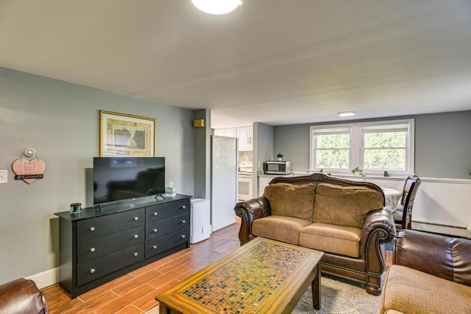 Charming 1BR House in South Easton – photo 1