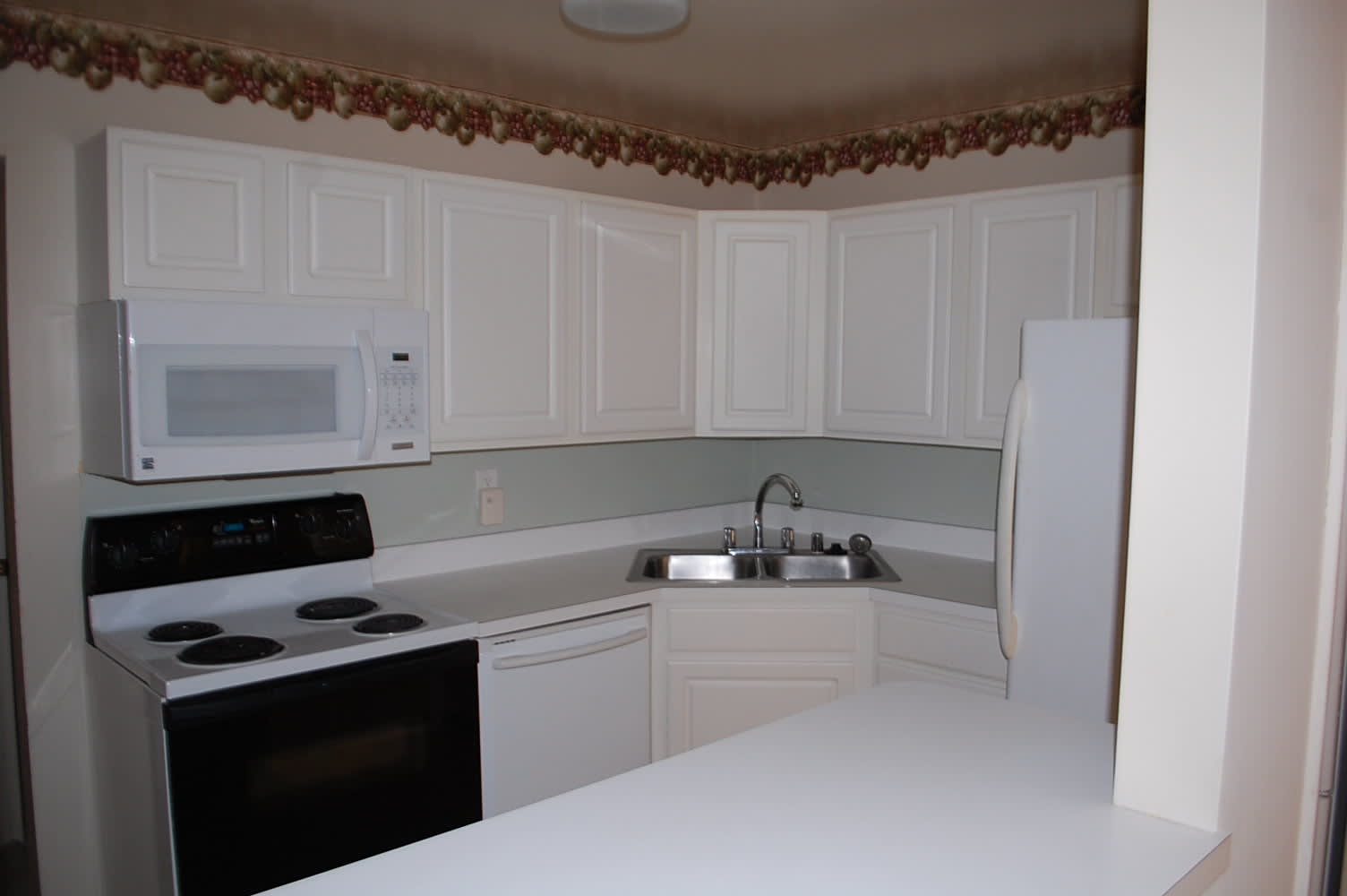 Bel Air Hickory Hills Condo – photo 2