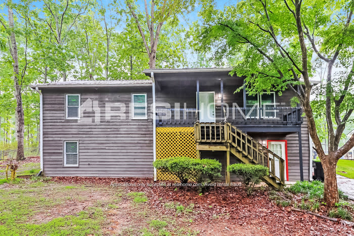 96 Meek Drive – photo 1
