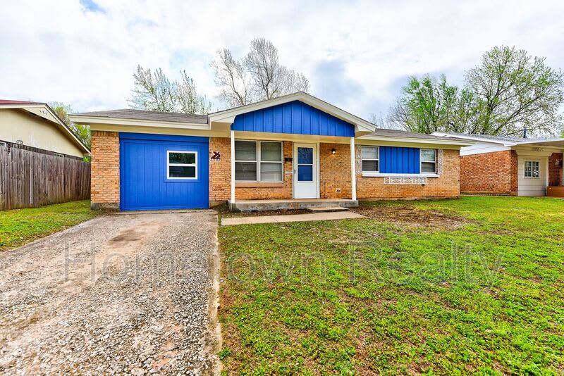 1308 McDonald Drive – photo 3