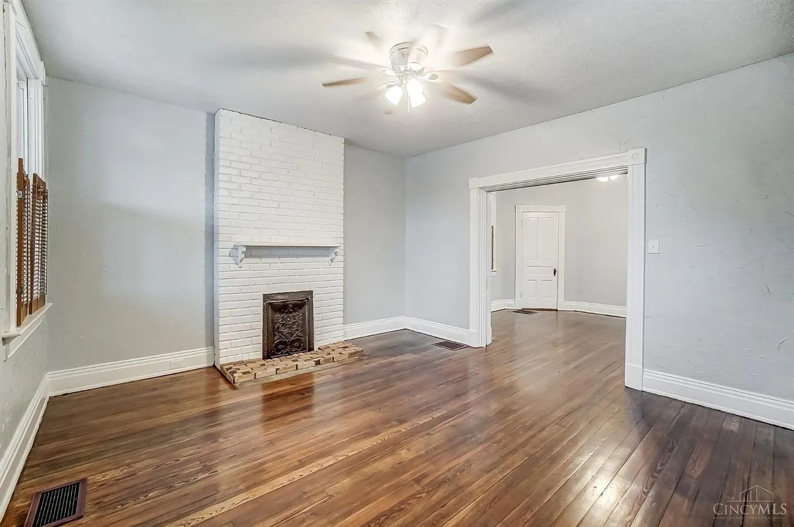 Norwood Charming Updated 3 Bedroom Home – photo 5