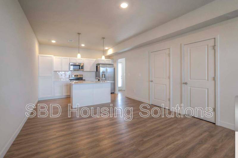 12429 S Parkwood Ln – photo 5