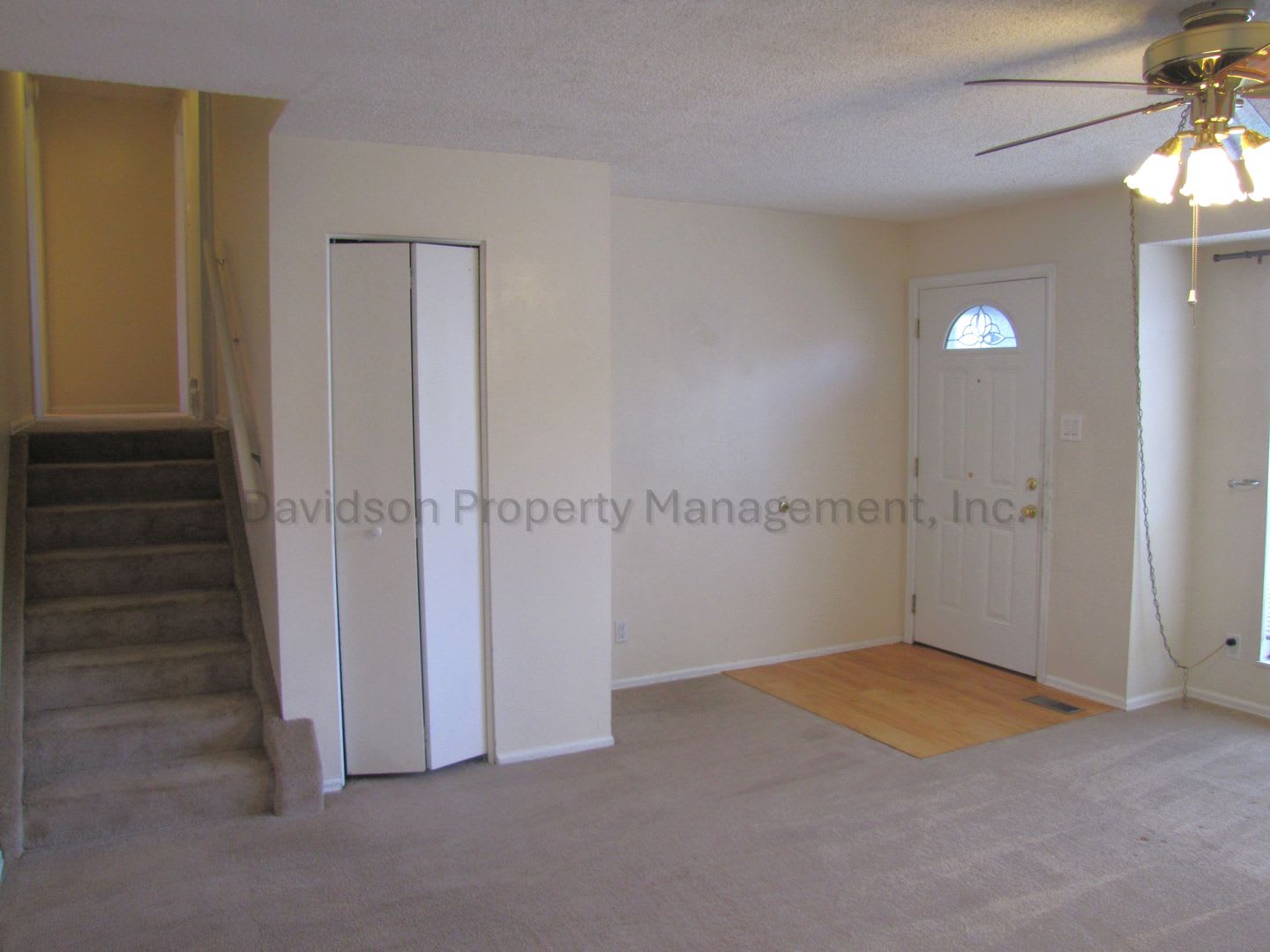 Great 4 Bedroom House in North Colorado Springs – photo 3