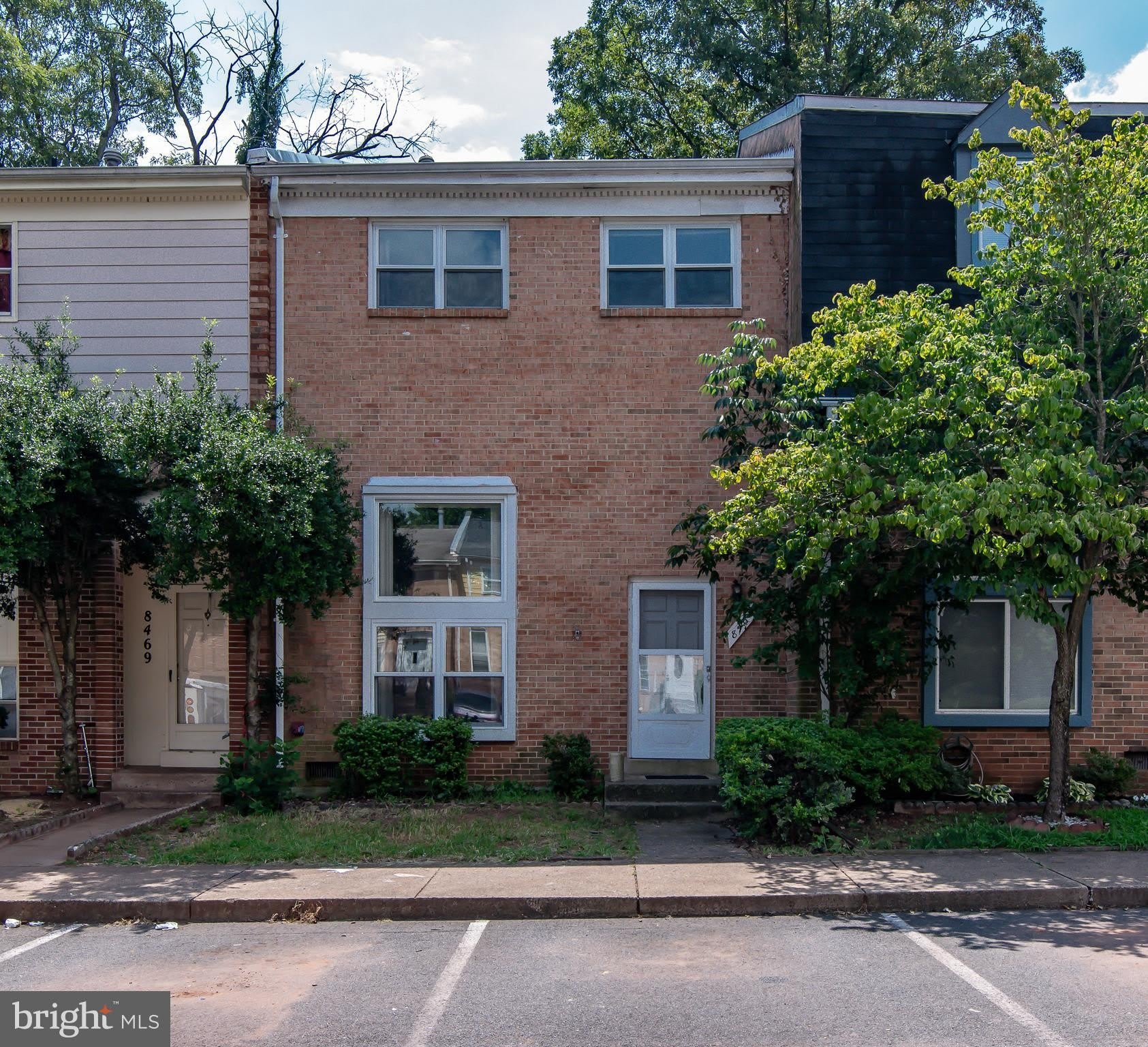 8467 IVY GLEN Court – photo 1