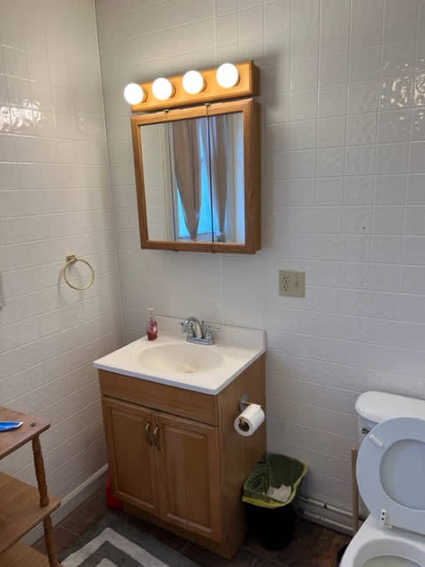 90 Watkins Ave – photo 5
