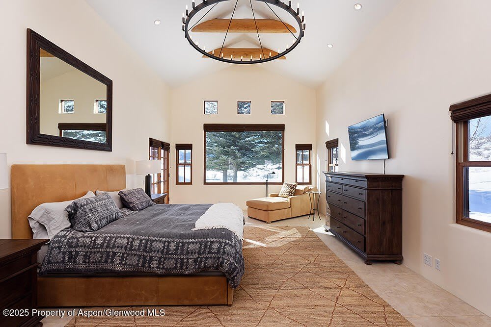 661 Green Meadow Drive – photo 3