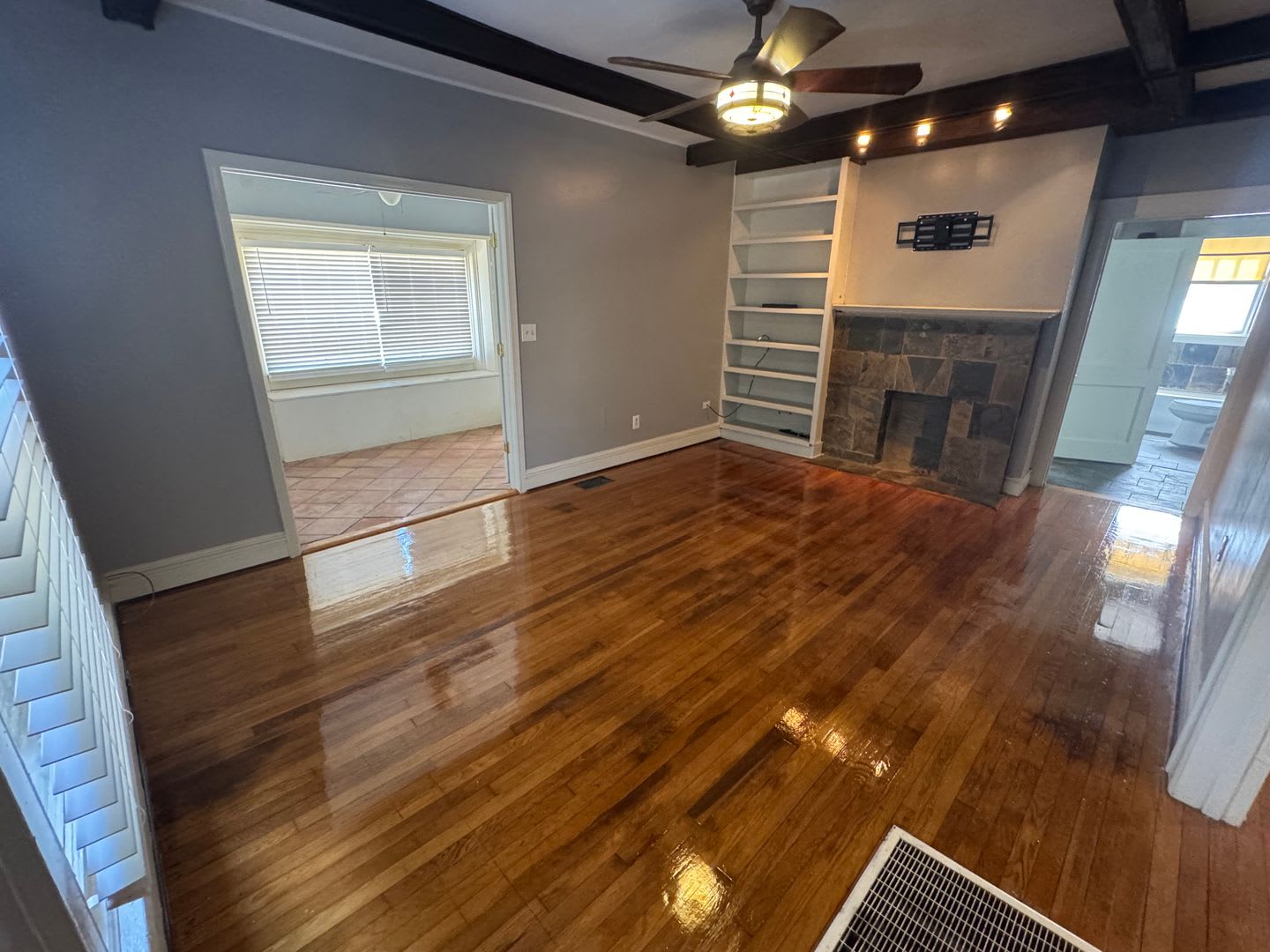 Historic Capitol Heights Home – photo 4