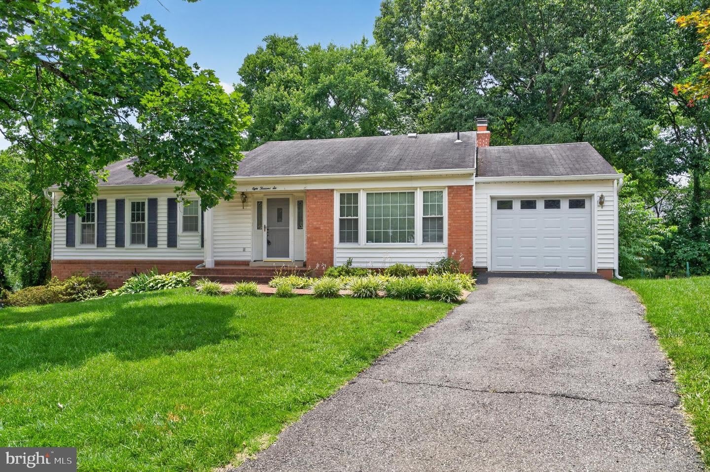 8006 Lady Lewis Ct – photo 2