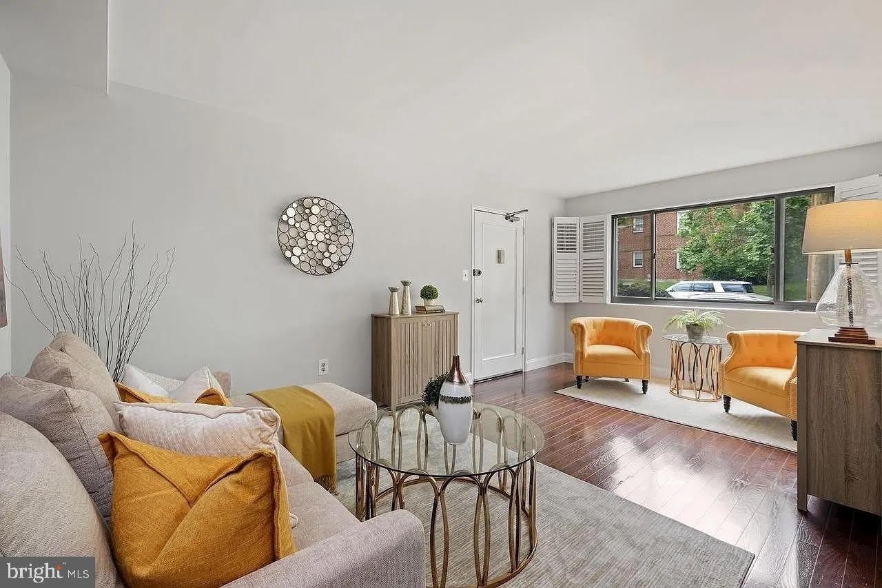 3835 DAVIS Place NW – photo 2