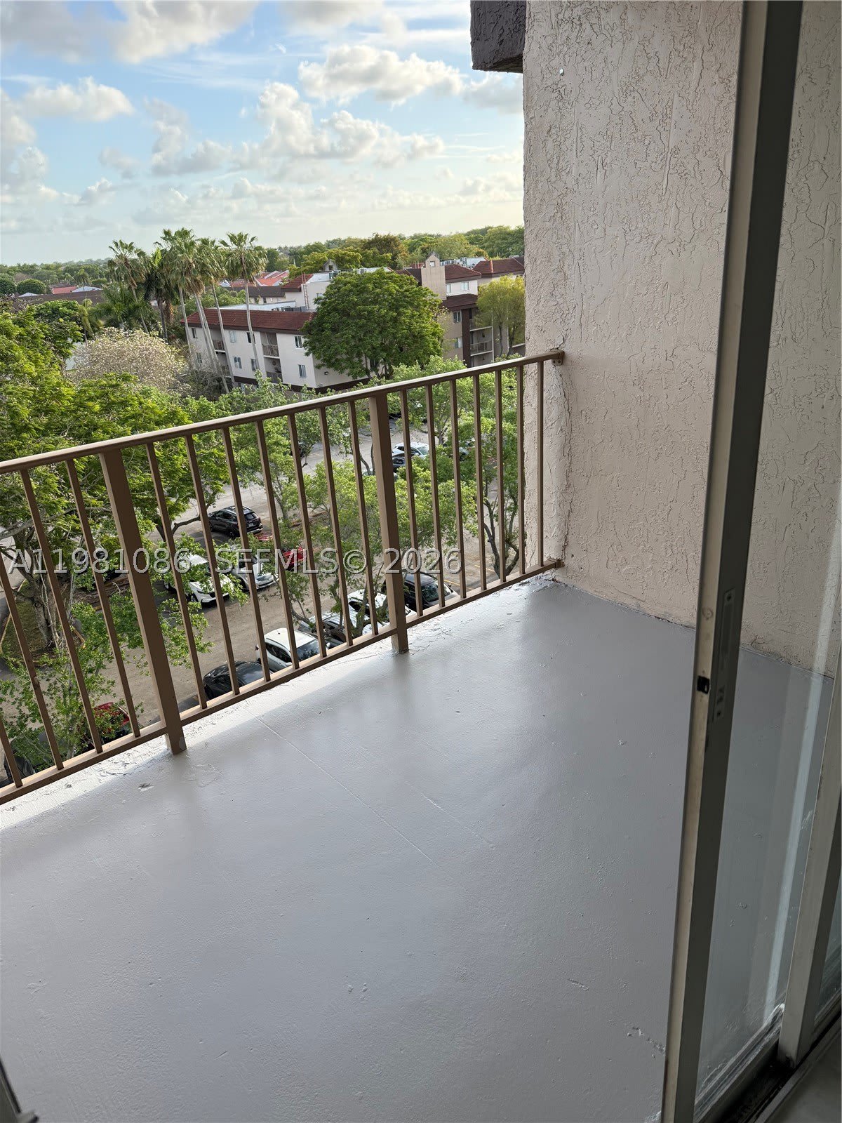 15231 SW 80th St – photo 3