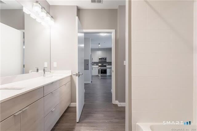 300 Glover Avenue – photo 3