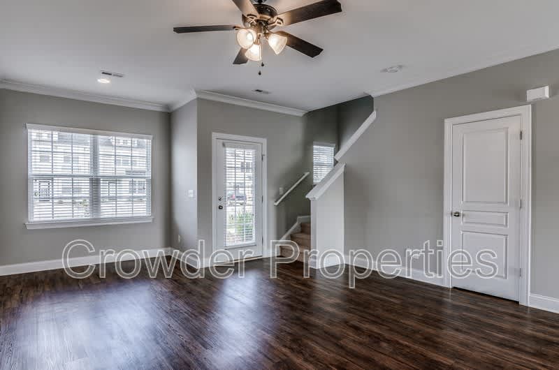 359 Halton Crossing Dr – photo 3