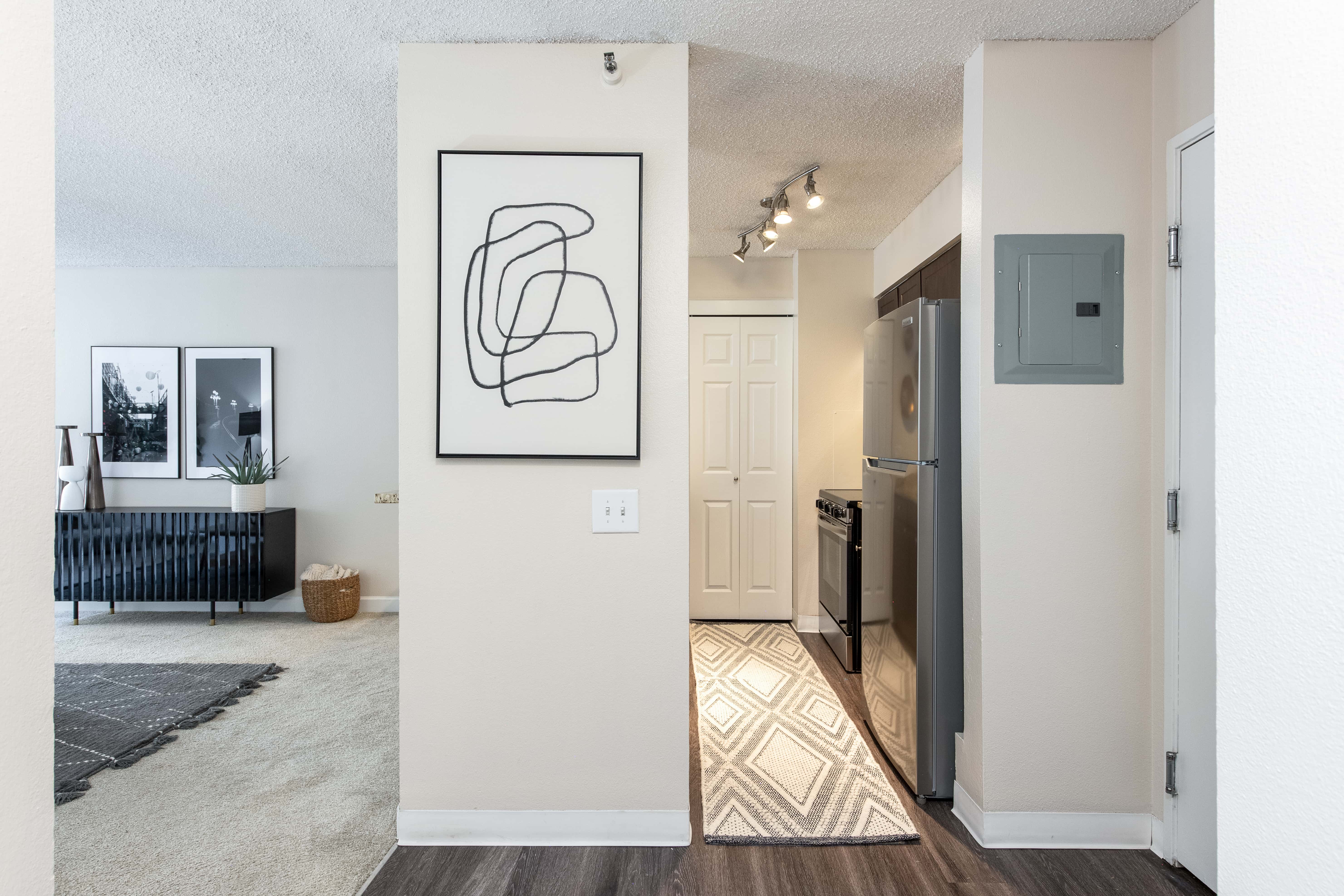 300 East Seventeenth – photo 4