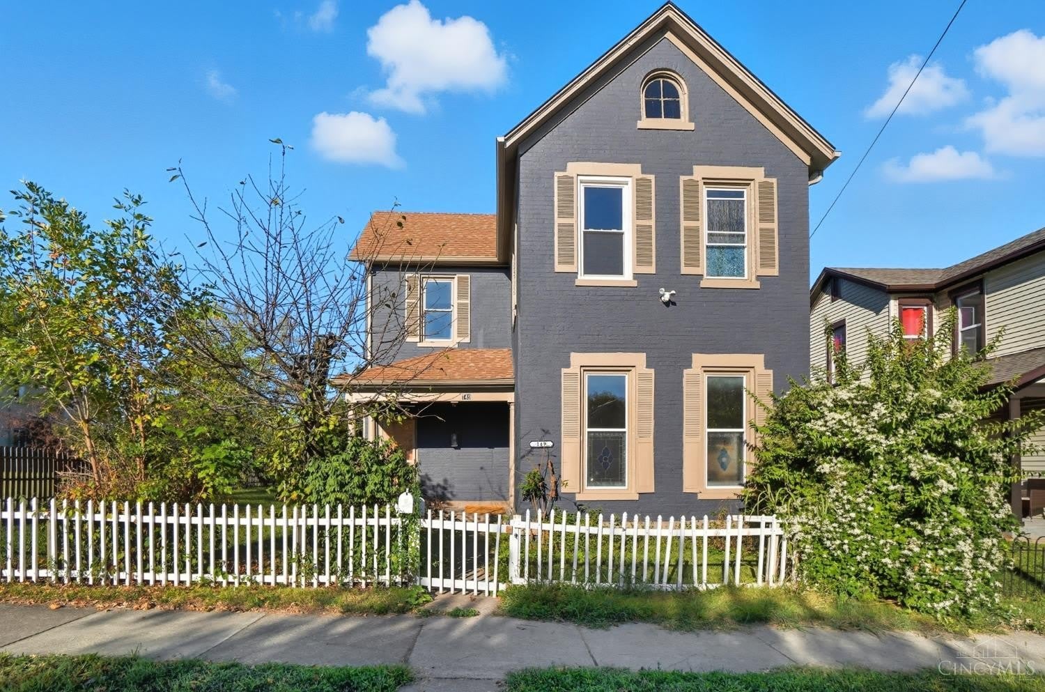 149 Boltin Street – photo 1