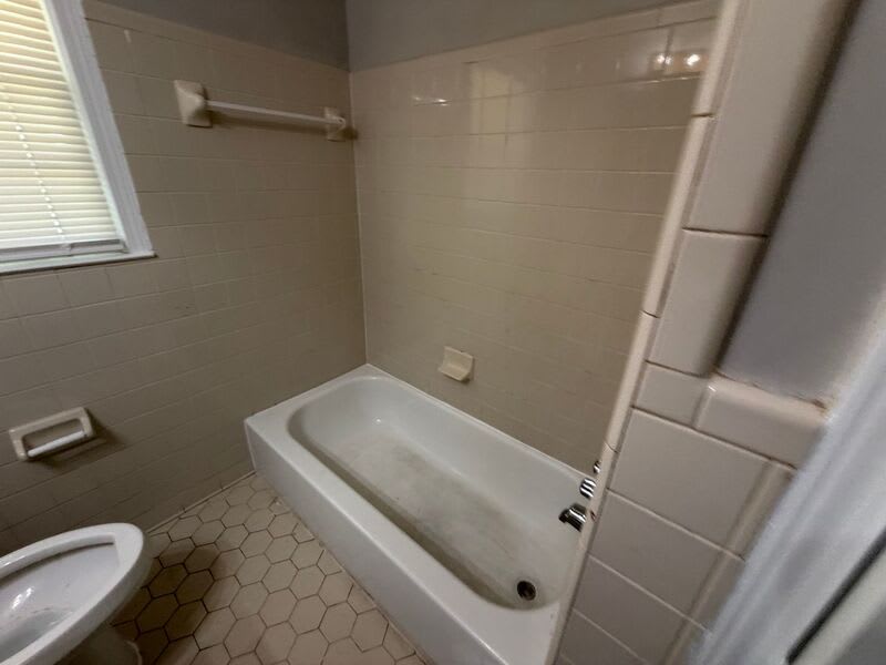 4360 Walnut Hill Dr – photo 5