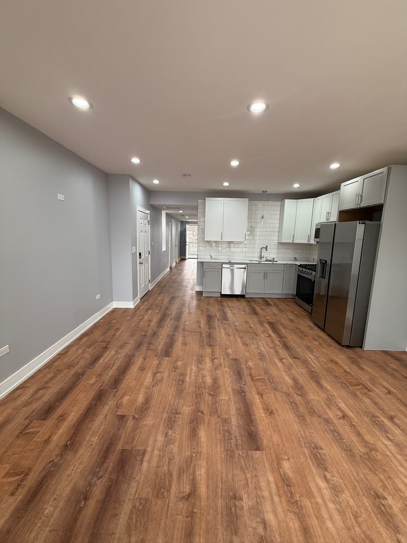 4907 W Walton Street – photo 4