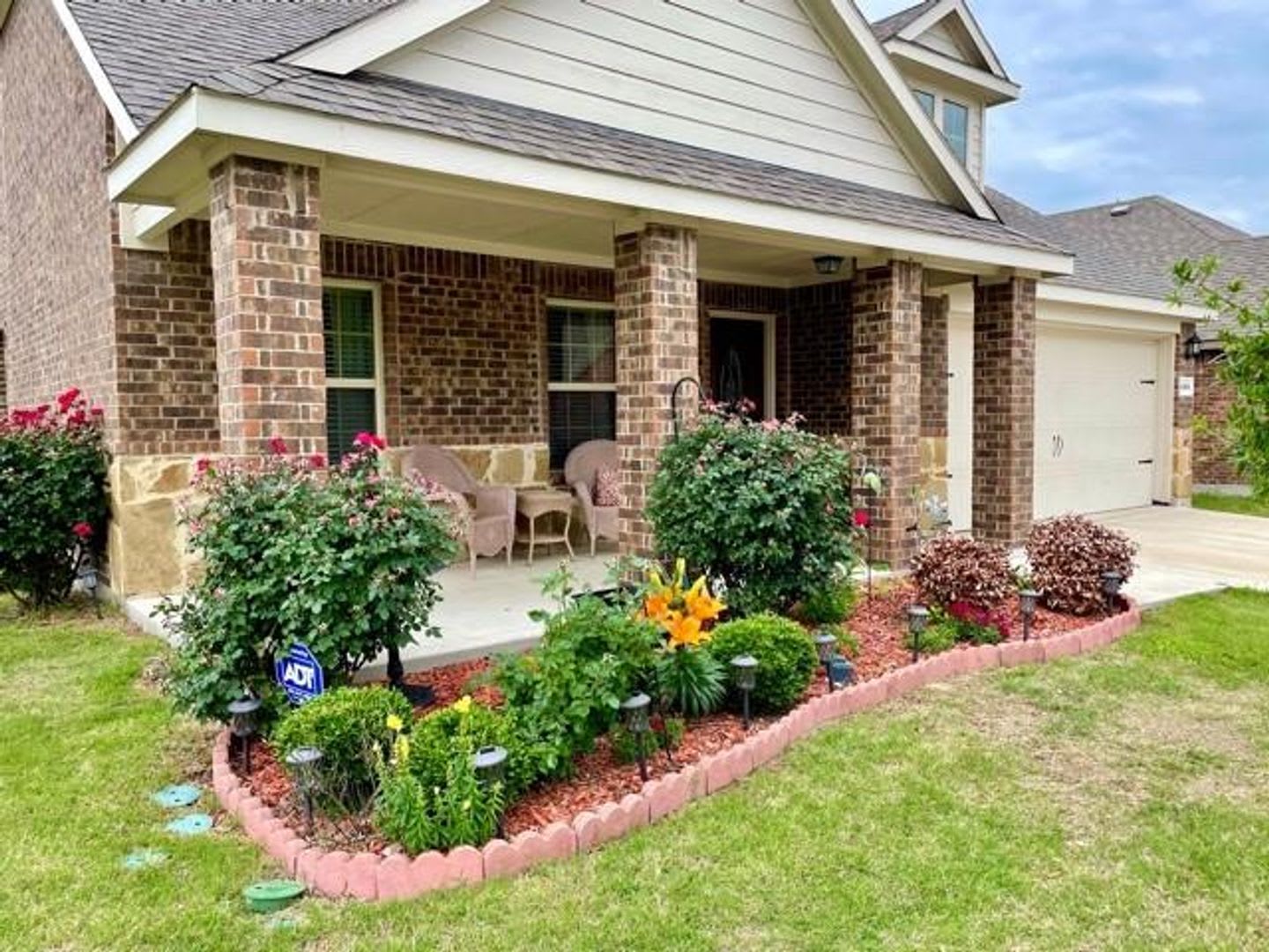 Elegant Four Bedroom Corner Lot Home With Hardwood Floors Modern Kitchen Master Suite And Community Amenities Near Hwy I 20 – photo 2