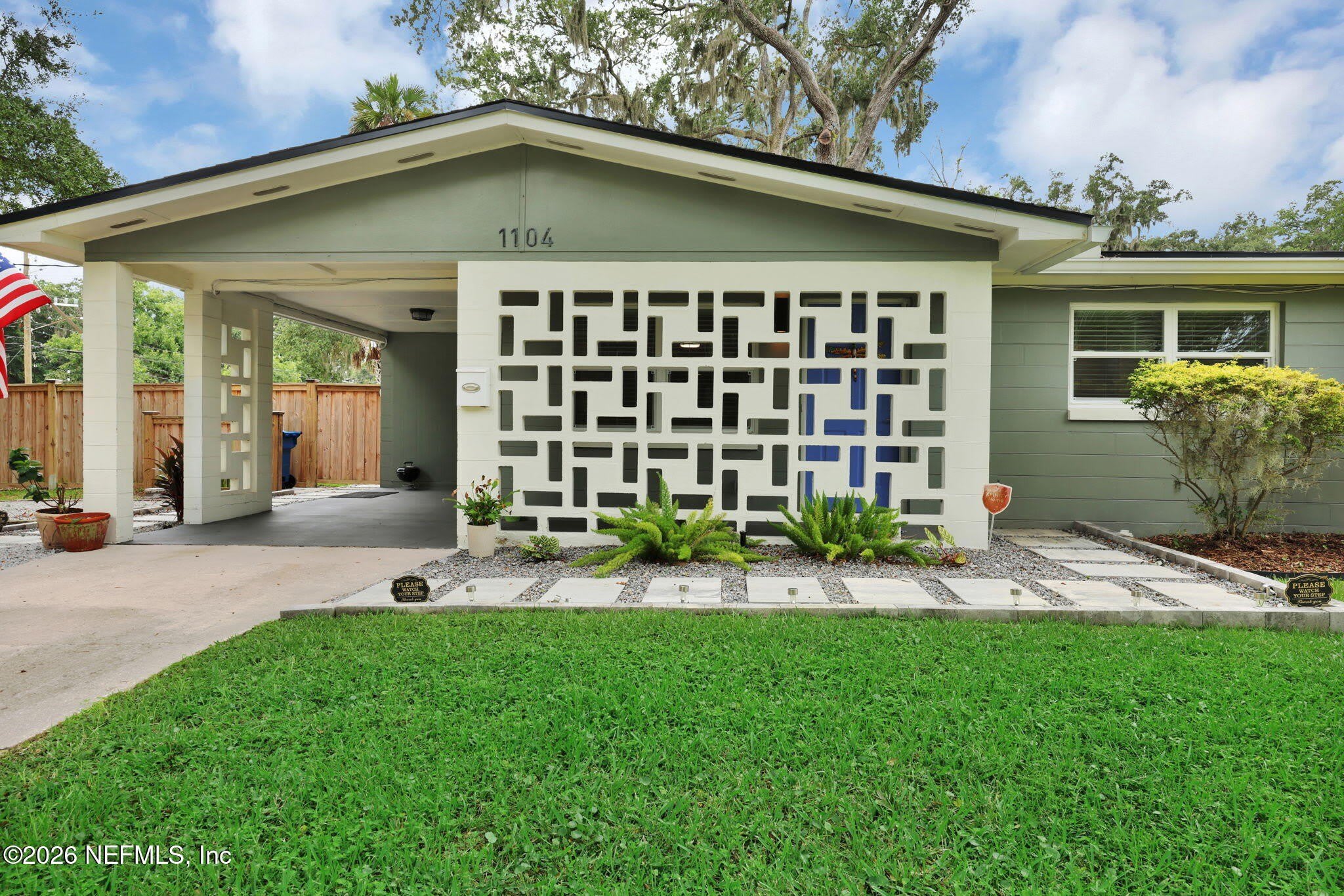 1104 BOCA GRANDE Avenue – photo 3