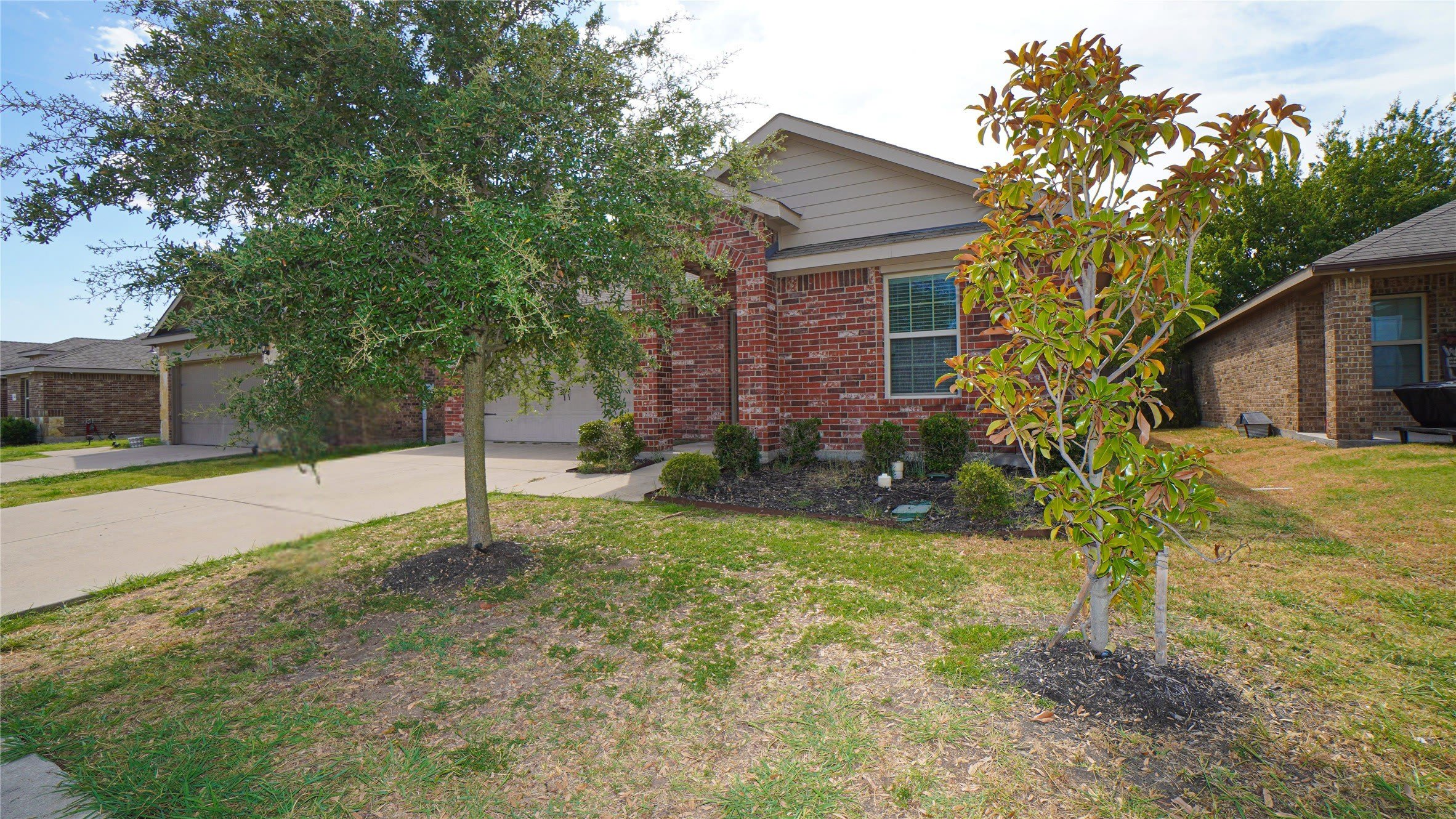 2520 Saldana Drive – photo 3