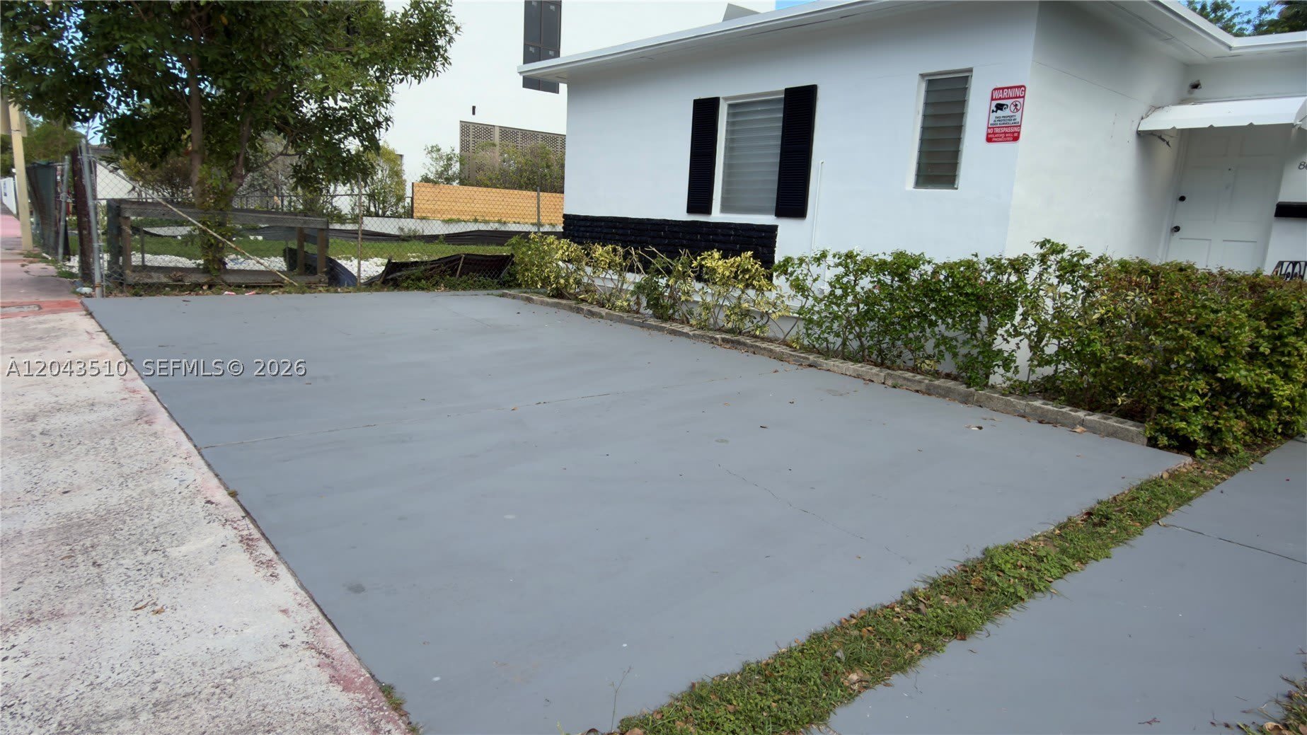 808 84th St – photo 4