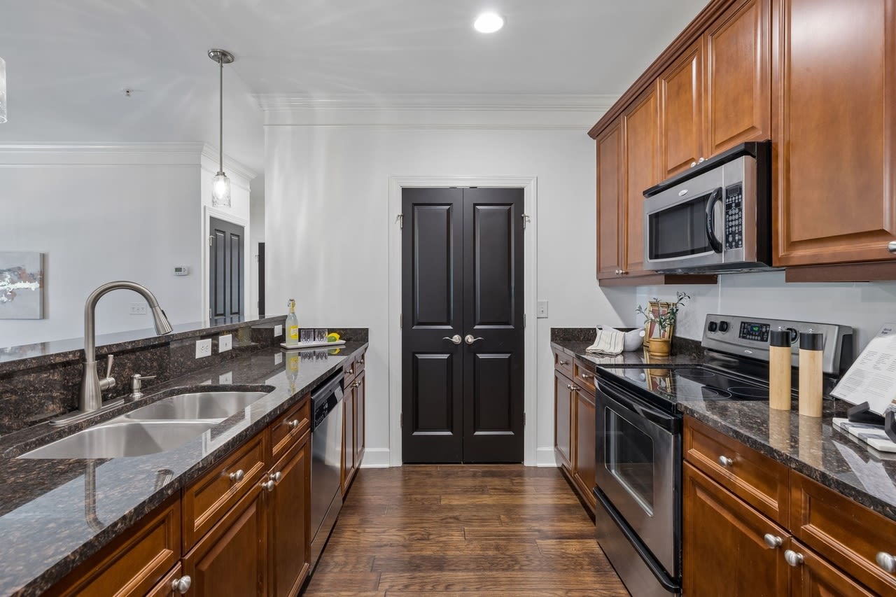3100 W End Cir – photo 4