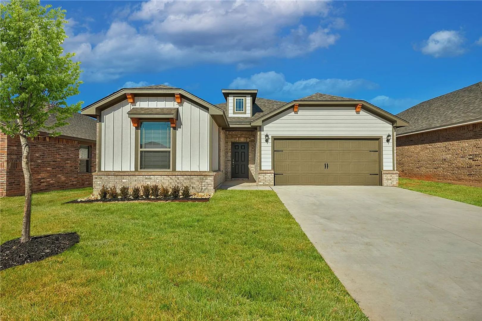 Charming Pet-Friendly Haven: Discover Home Sweet Home in Newcastle!!! – photo 1