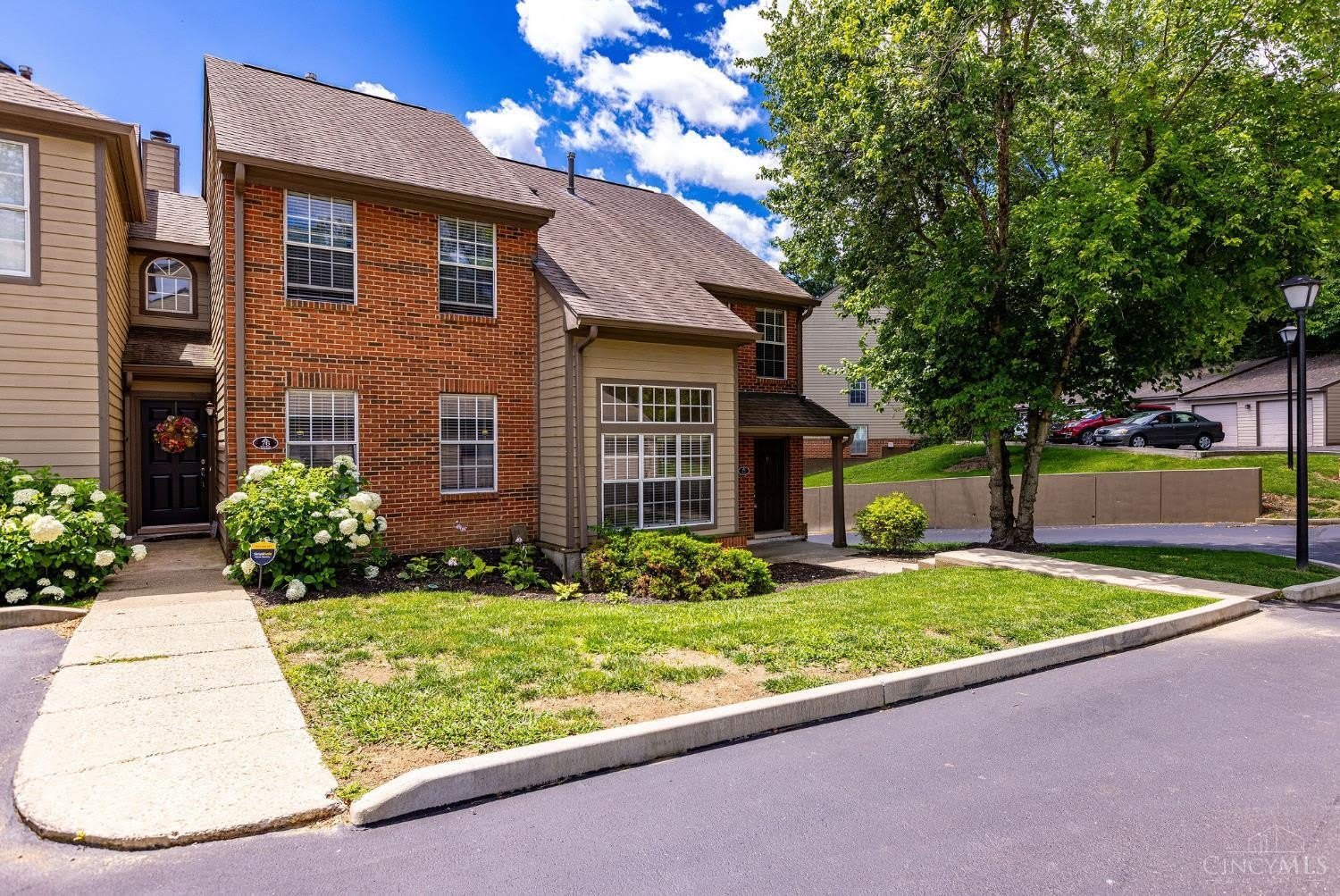 10555 Montgomery Road – photo 3