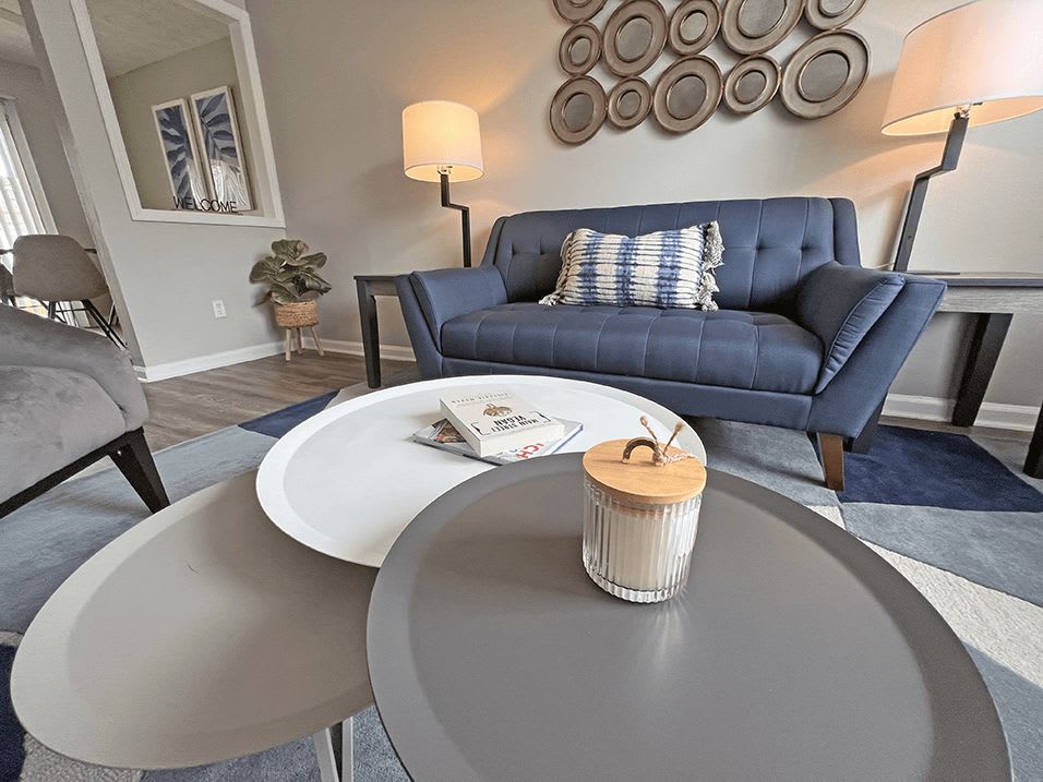 Pine Grove Apartments – photo 2