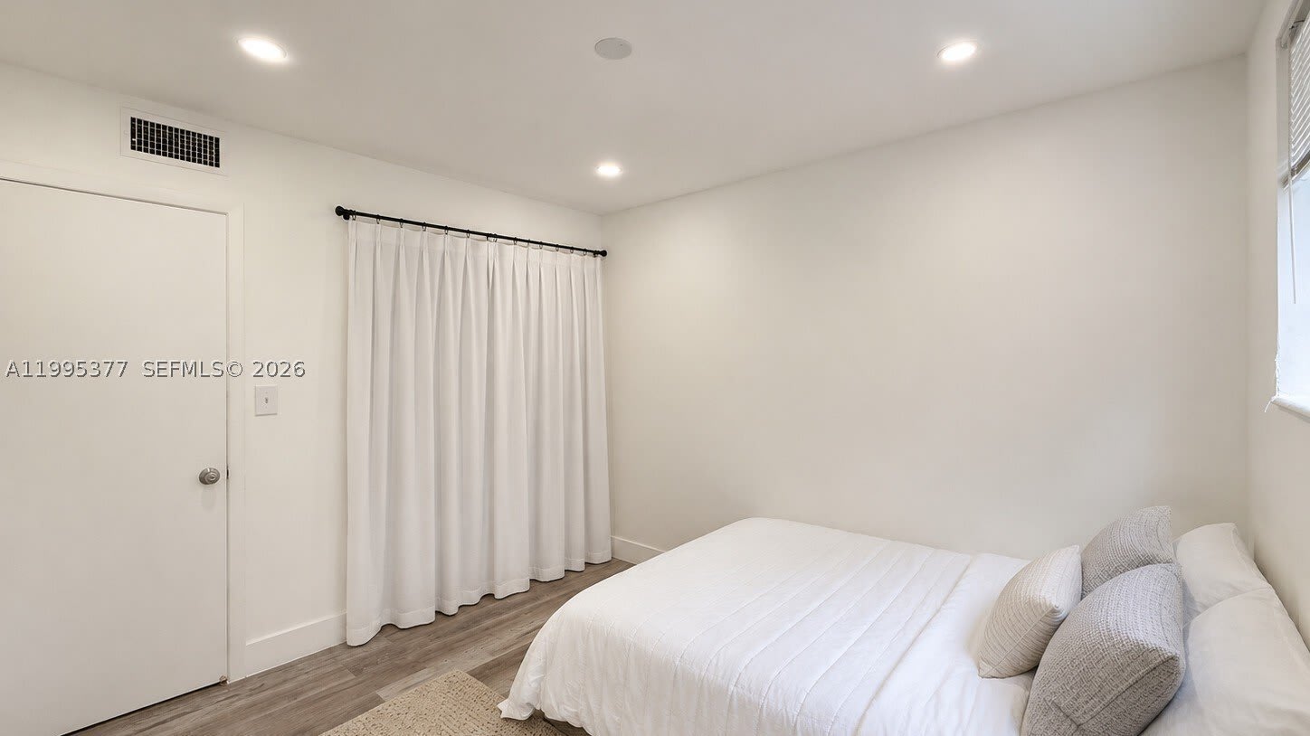 6445 NW 2nd Ave – photo 5
