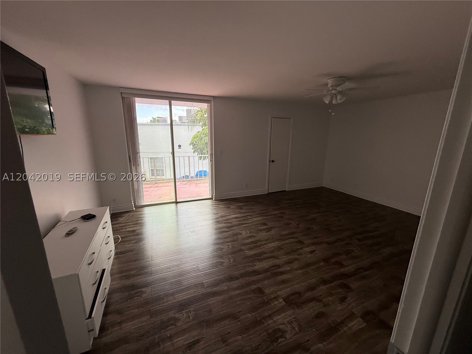2606 NE 10 ST – photo 2
