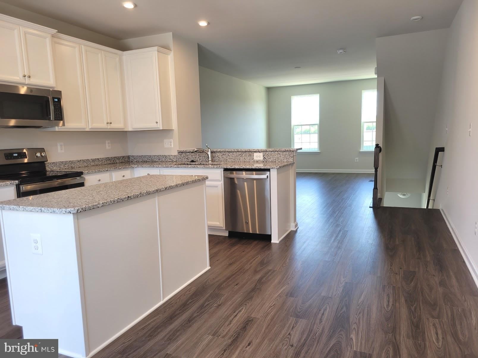5165 Penn Street – photo 2
