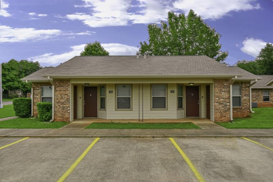 1308 Jacksonville Square Dr. – photo 3