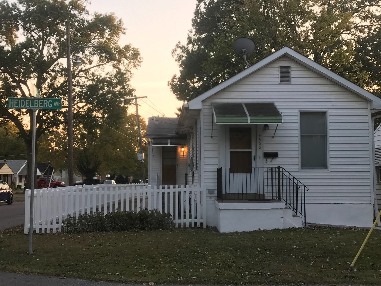 COMING SOON! Cute South County Cottage with White Picket fence, and Garage – photo 1