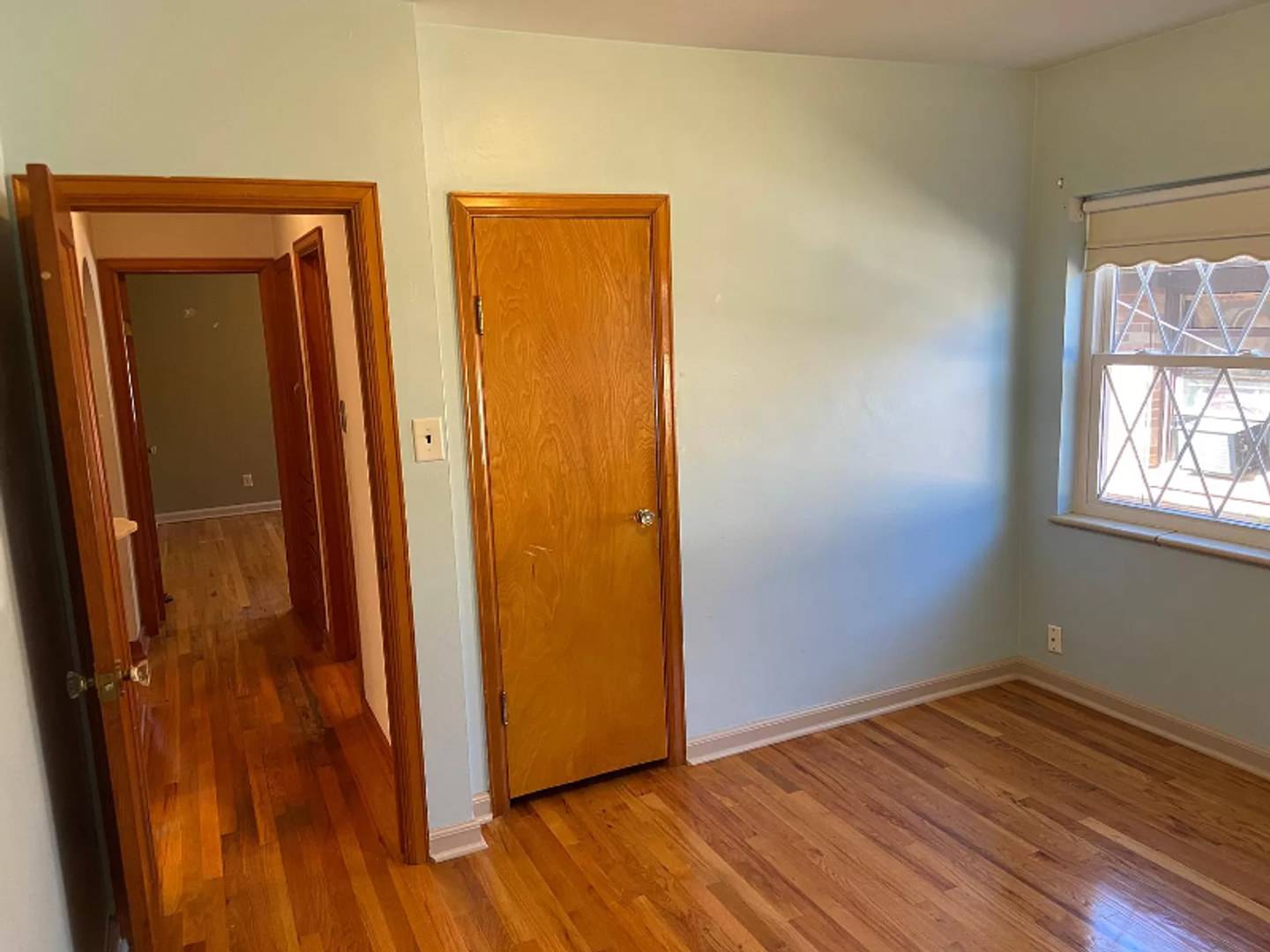 *COMING 9/15/2026* 3 Bedroom 2 Bathroom Single Family Home in the Avenues!! – photo 4