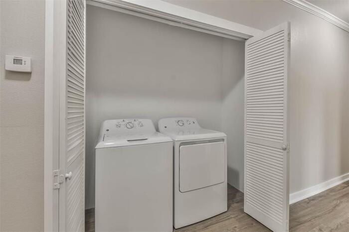 329 East Washington Avenue – photo 5