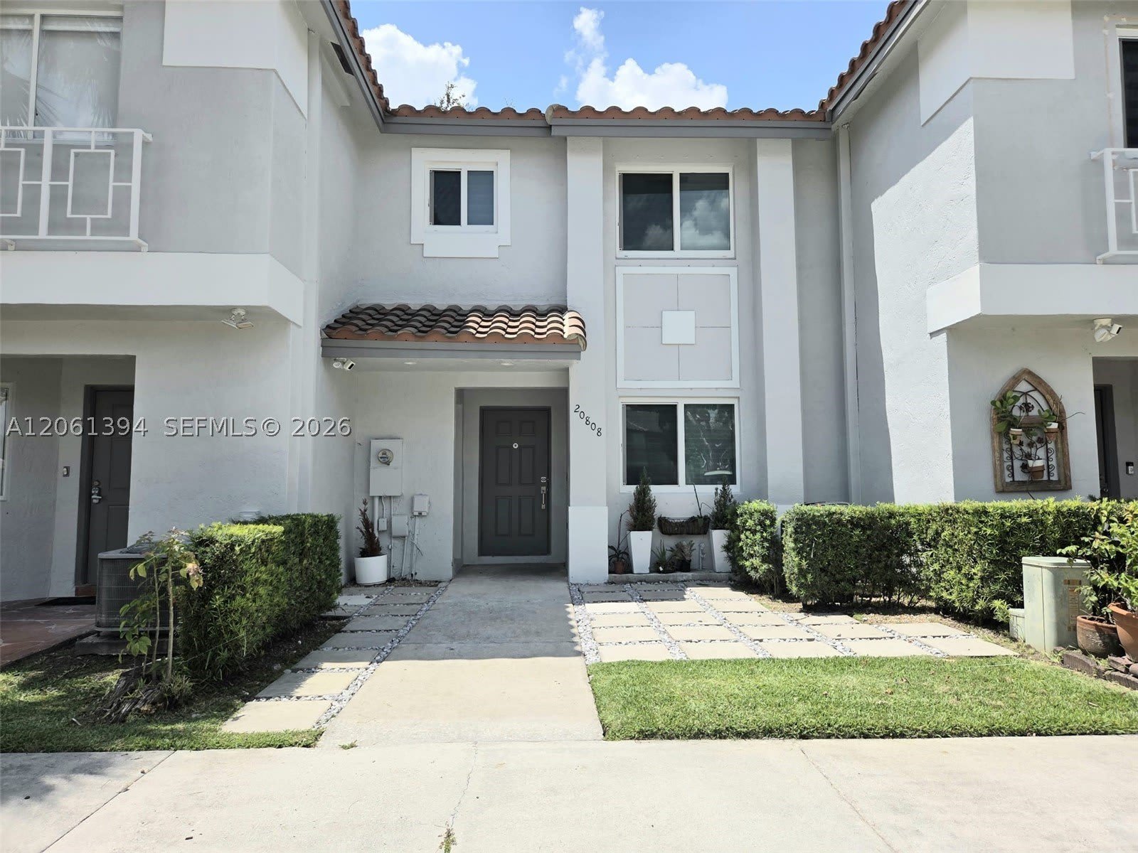 20808 Nw 1St St – photo 4