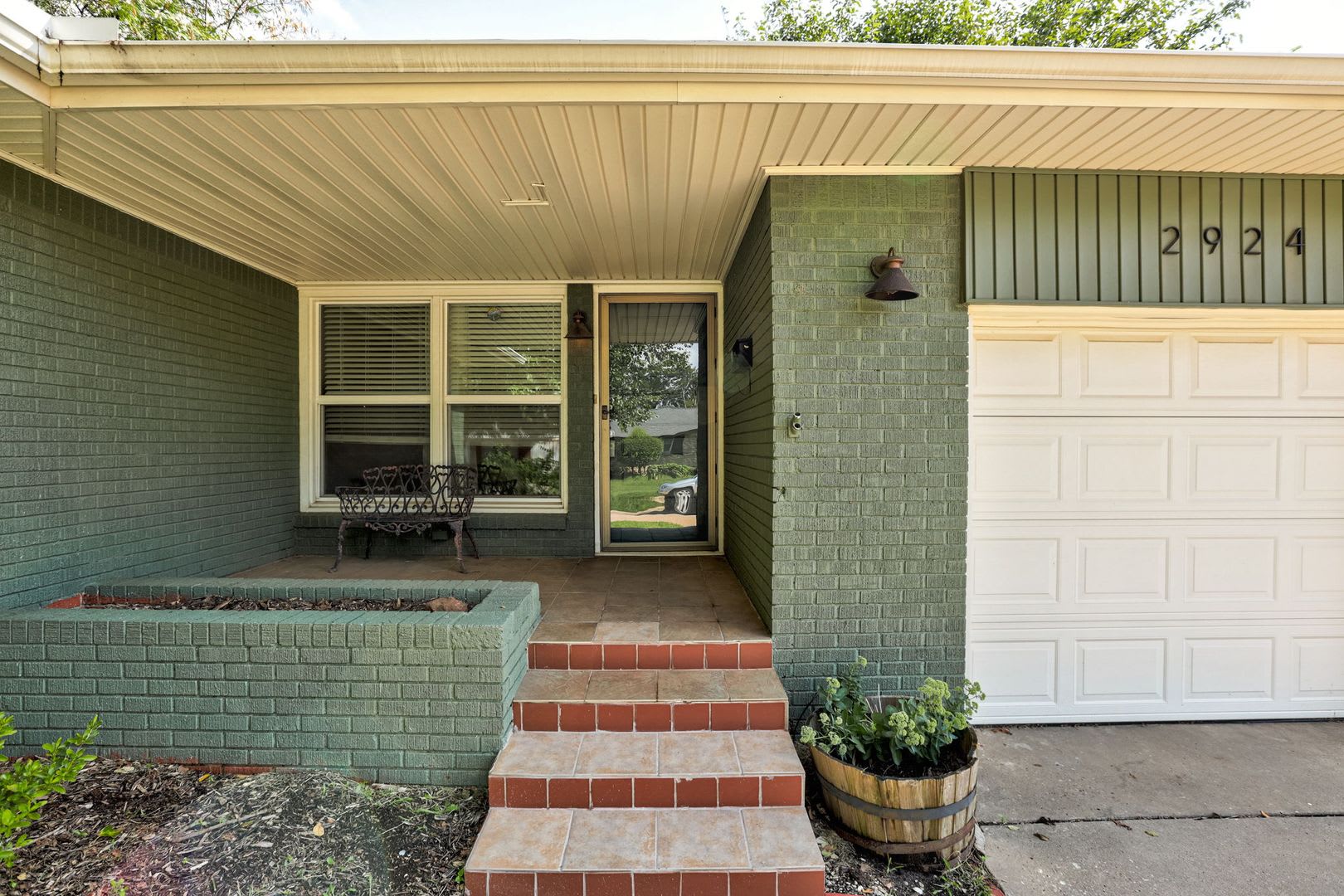 Charming 3-Bed, 2-Bath Home in NW OKC!!! – photo 5