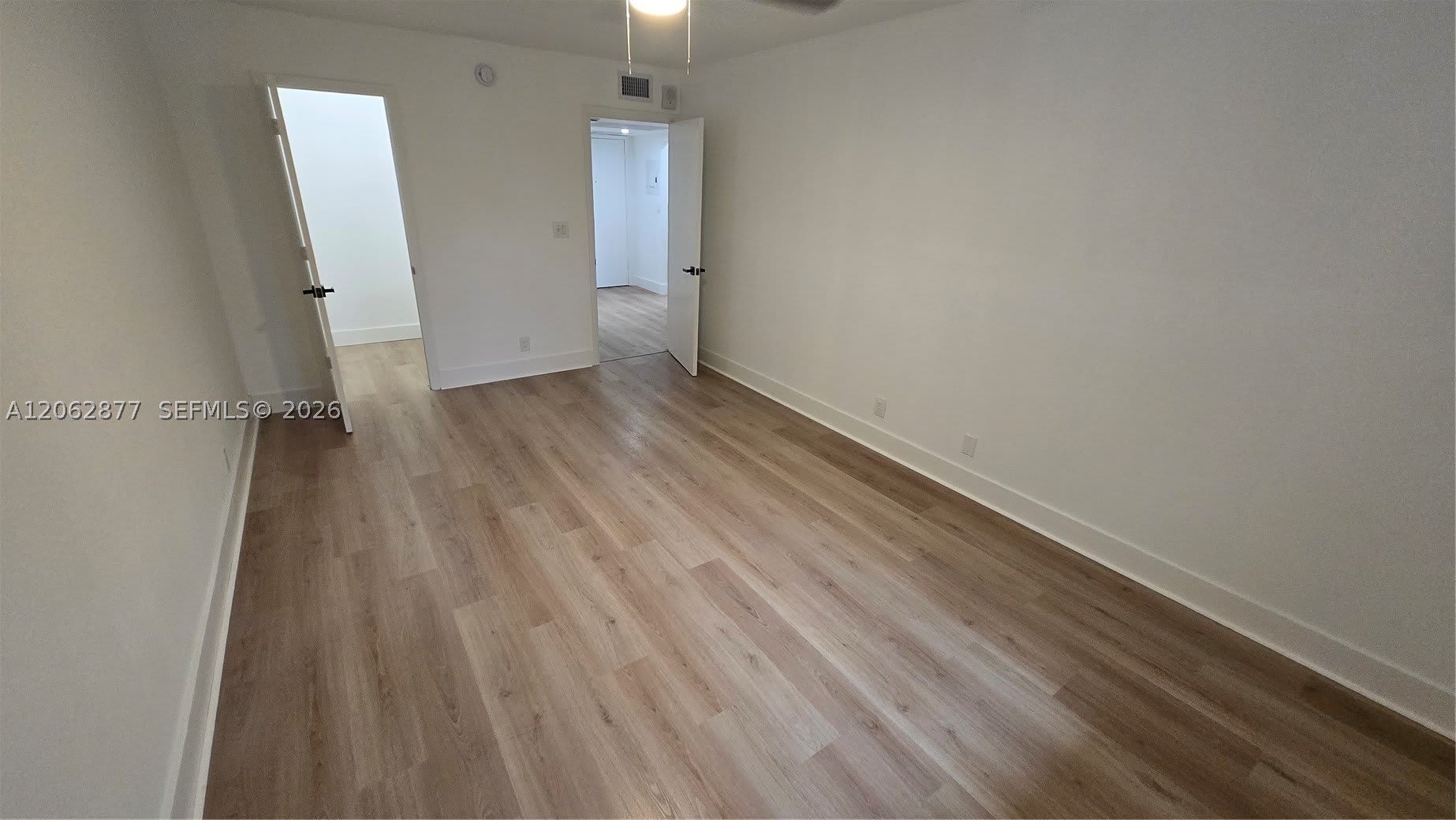 251 S Cypress Rd – photo 5