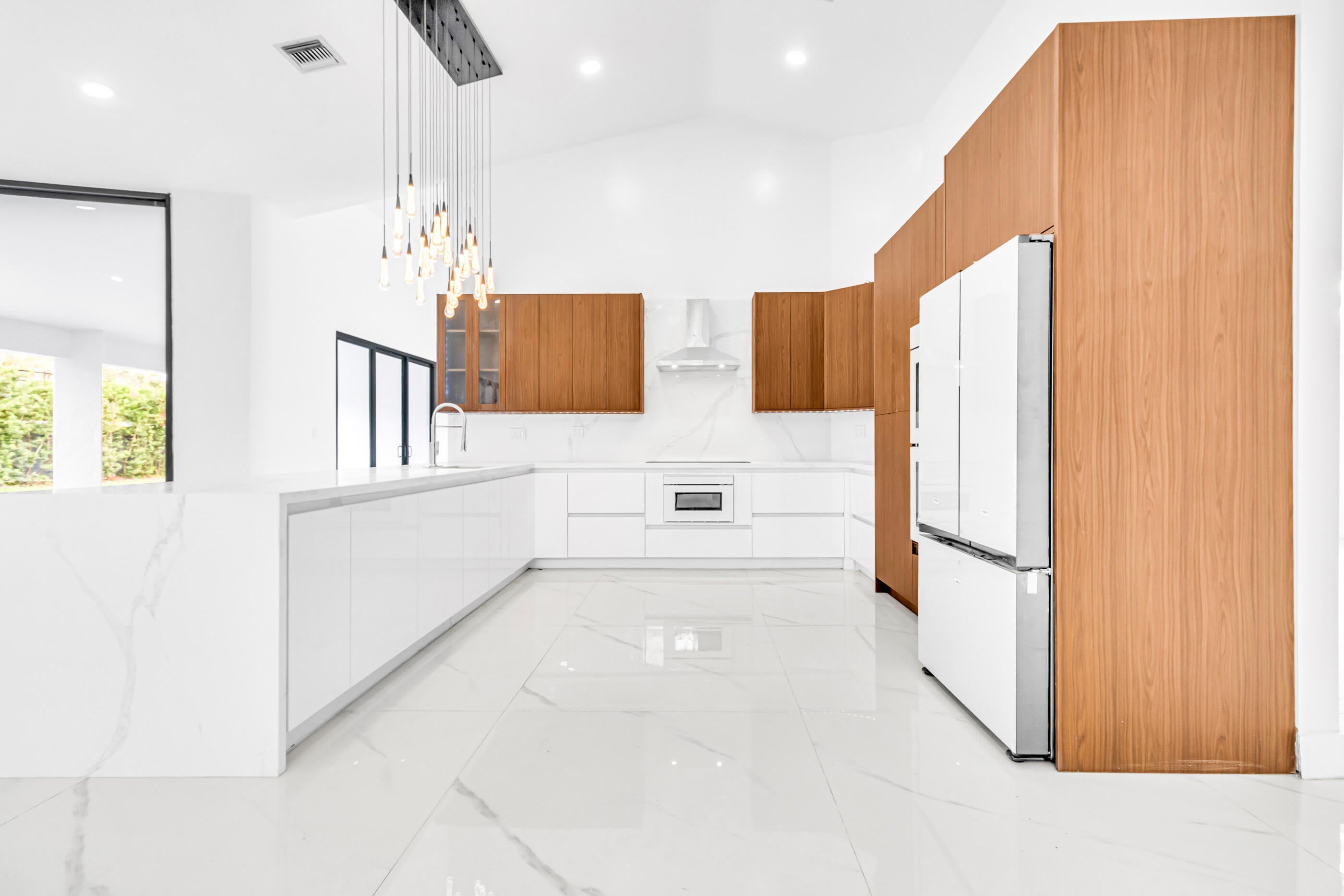 5740 SW 33rd Terrace – photo 3