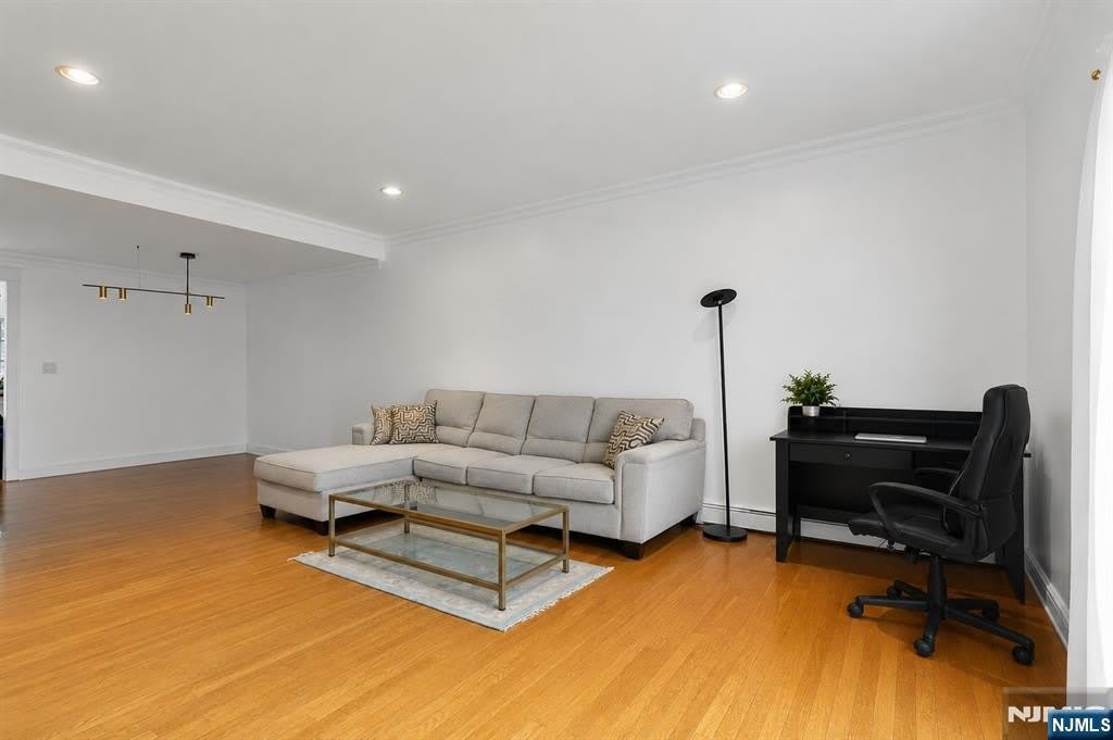 9 Hackensack Avenue – photo 5