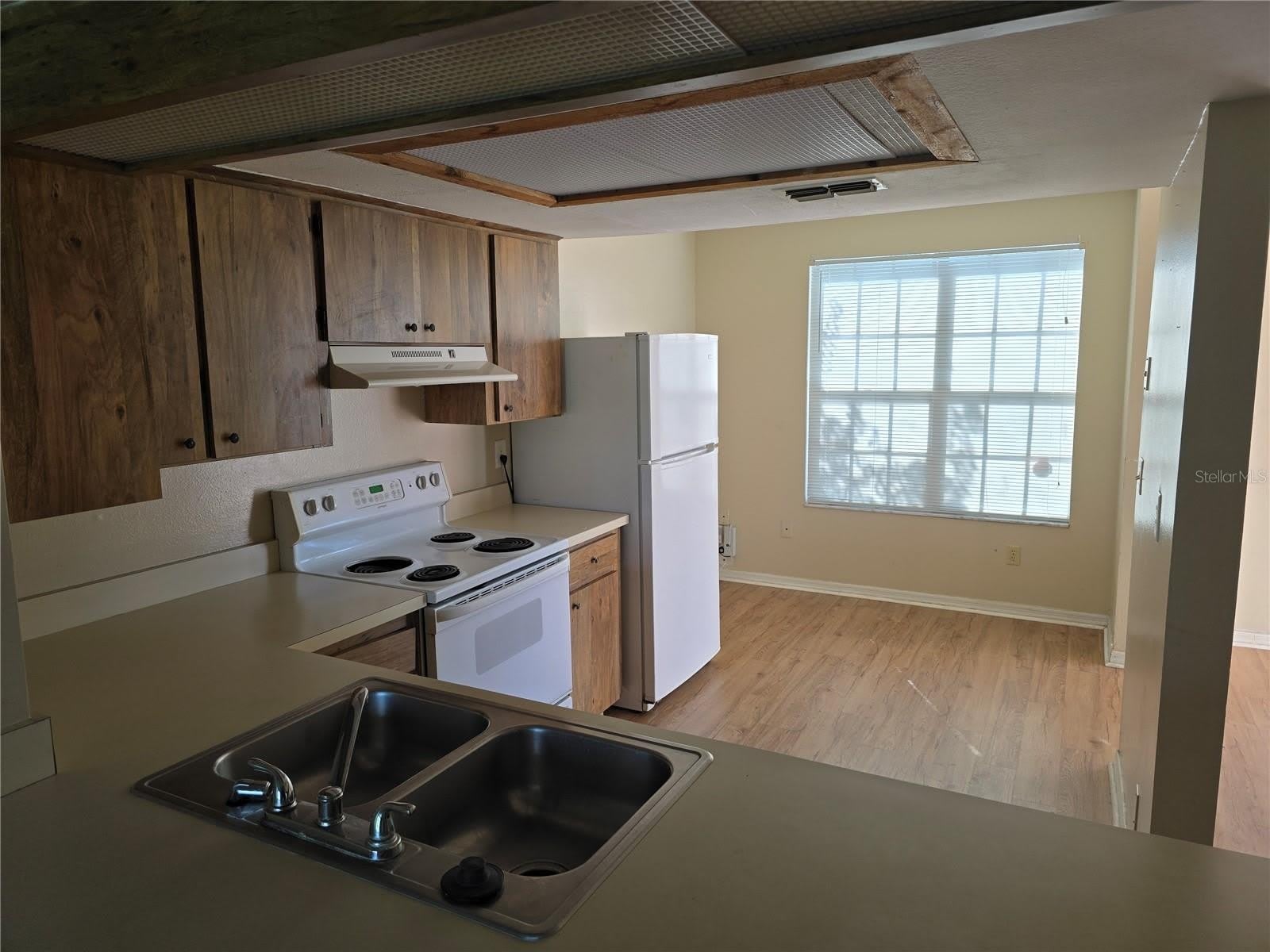 16671 BRIGADOON Drive – photo 5