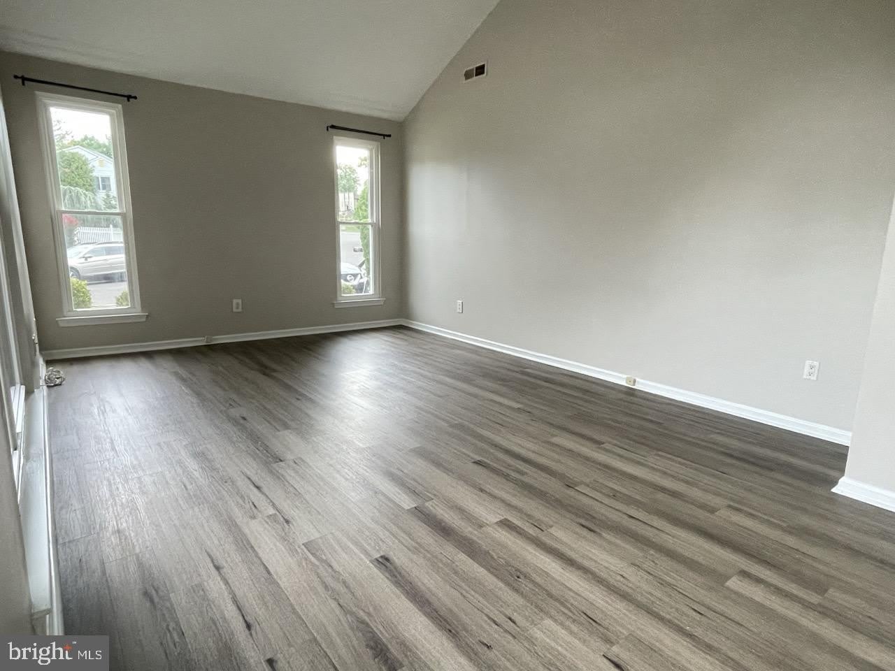 294 WOODS EDGE Place – photo 5
