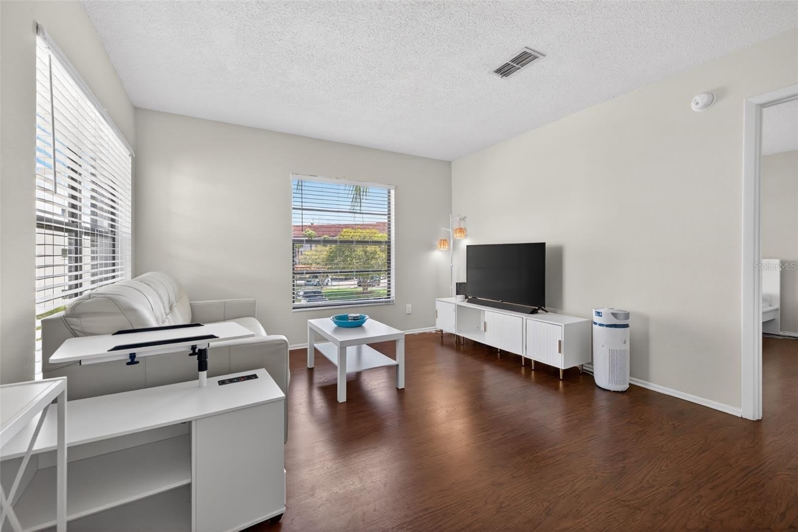 2597 COUNTRYSIDE Boulevard – photo 3