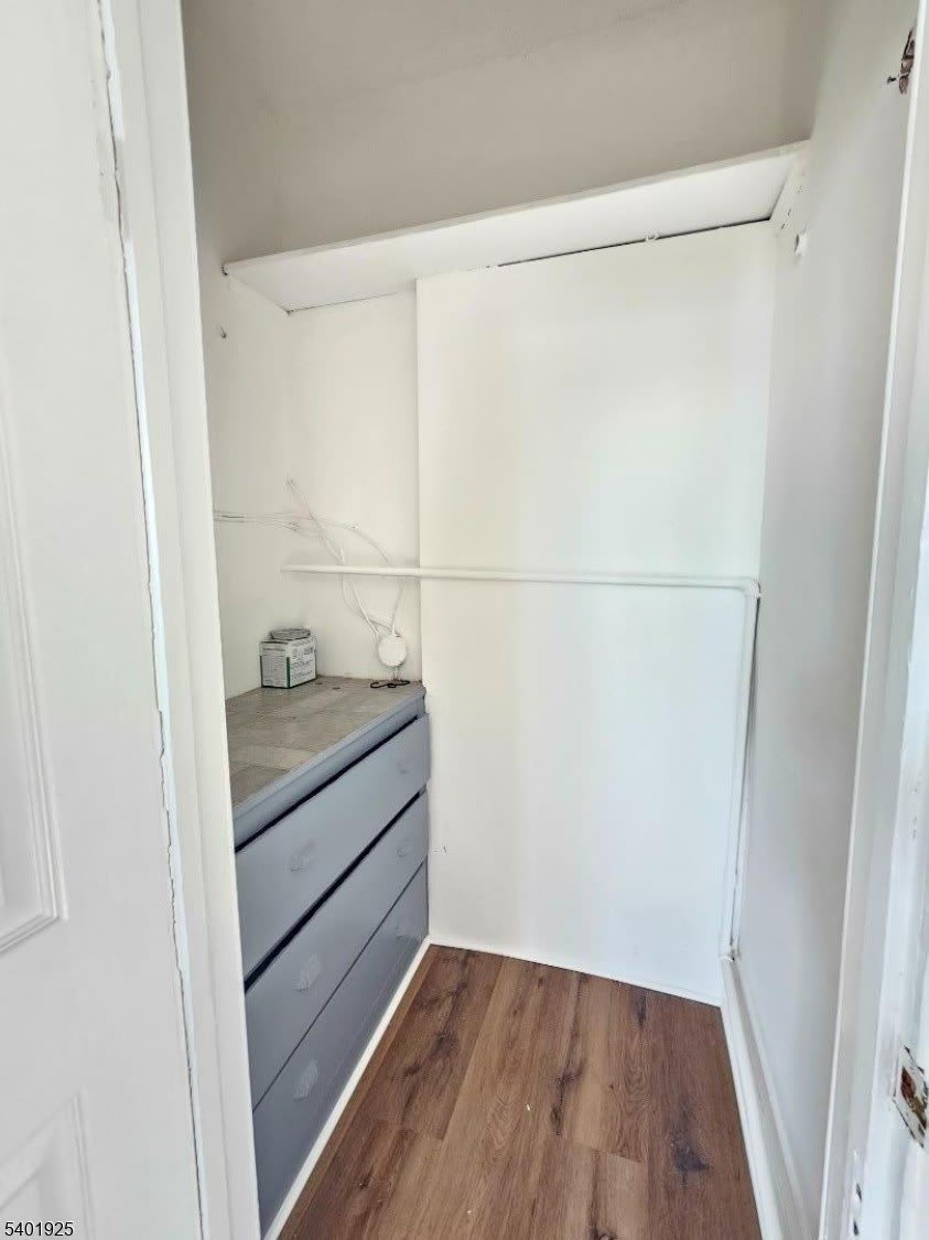 70 Jackson Ave – photo 5