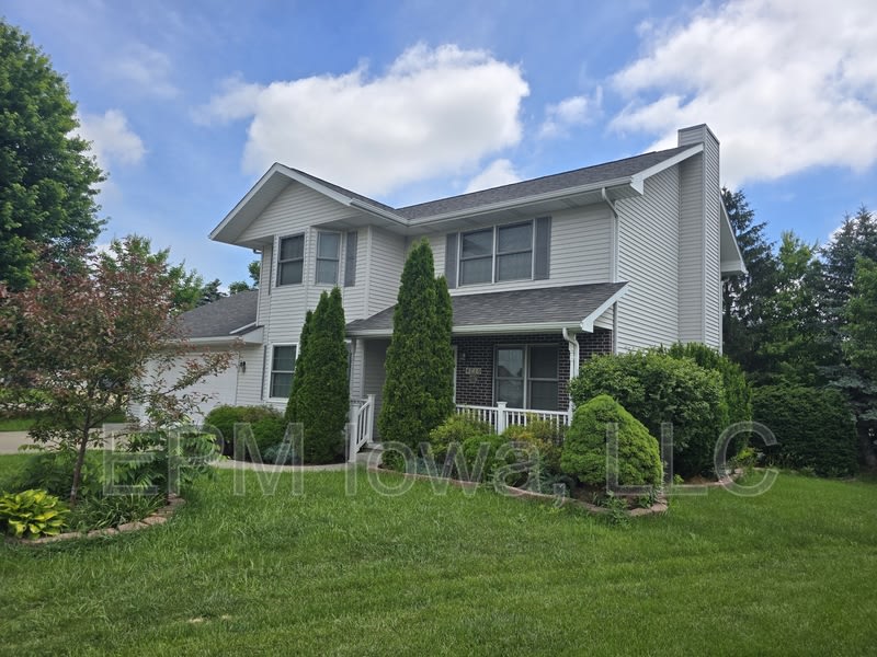 4710 Donald Drive – photo 2